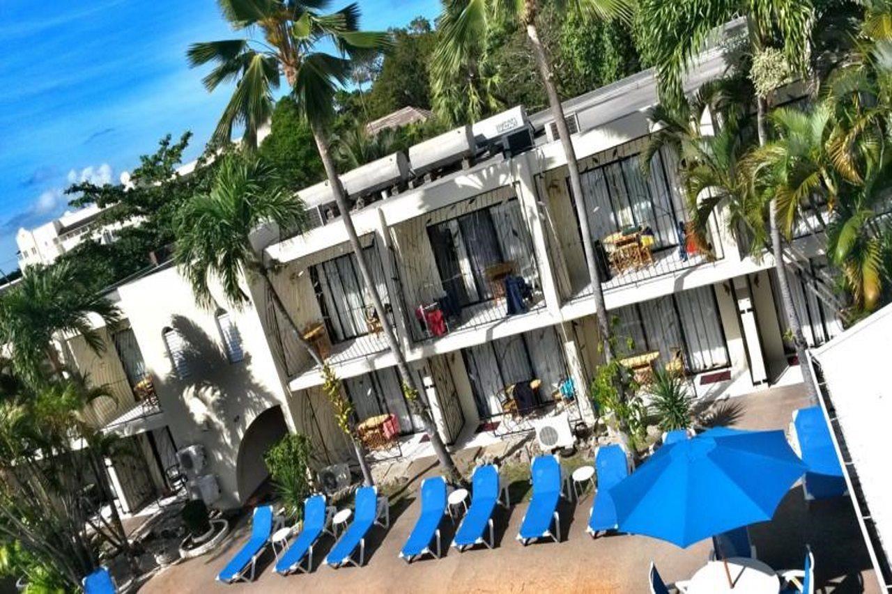 Pirate'S Inn Bridgetown Esterno foto